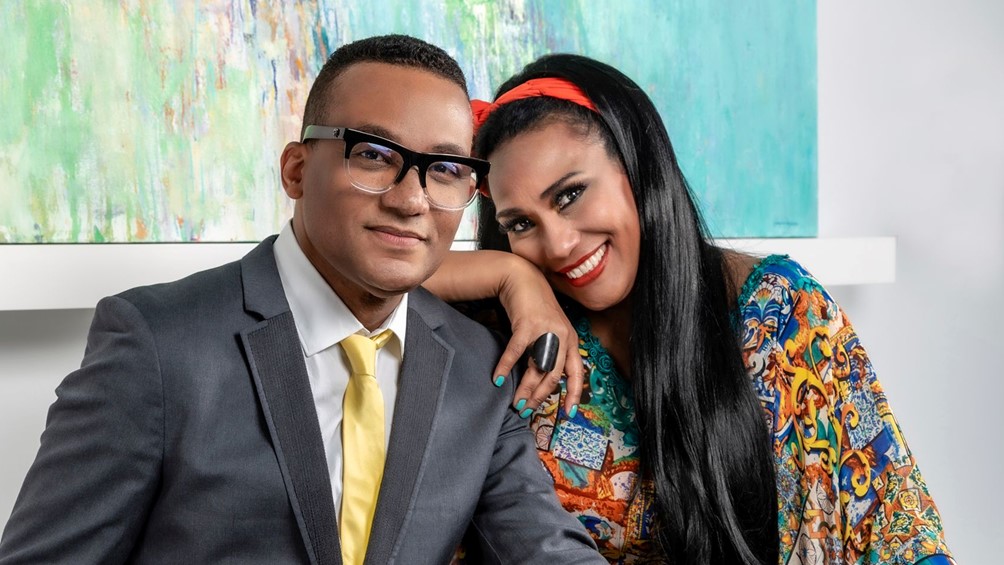 GONZALO RUBALCABA & AYM&Eacute;E NUVIOLA