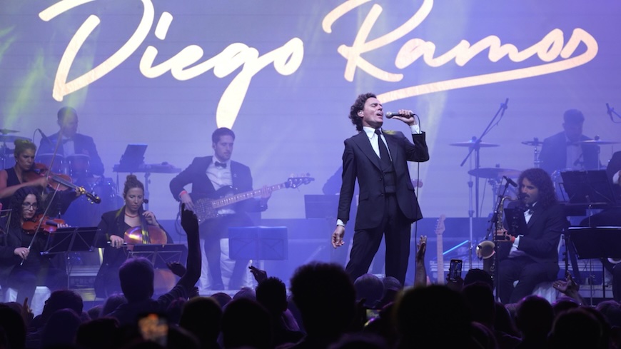 "TRIBUTO A JULIO IGLESIAS"