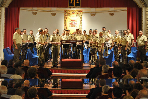 "CANCIONERO DE MARCHAS CASTRENSES" - UNIDAD DE MÚSICA DE LA FUERZA TERRESTRE DE SEVILLA